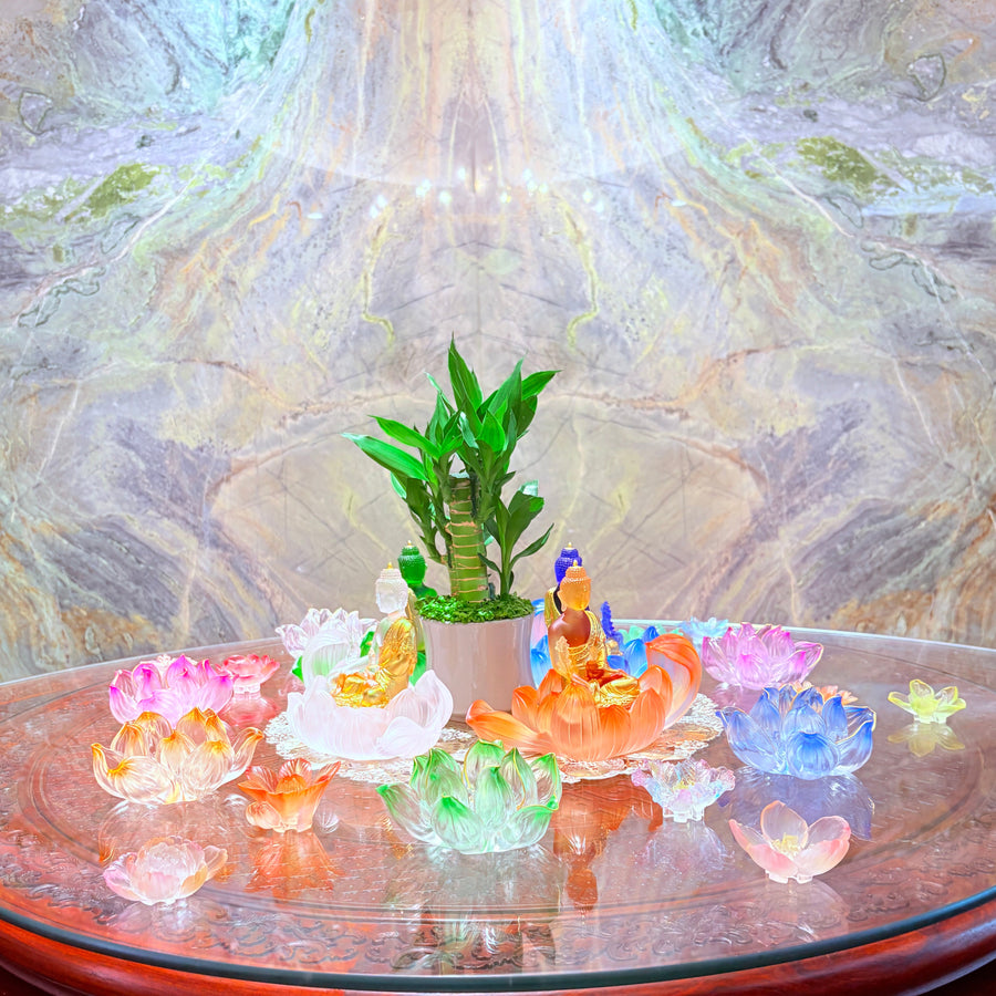 Lotus Serenity · Green Liuli Lotus Incense Holder