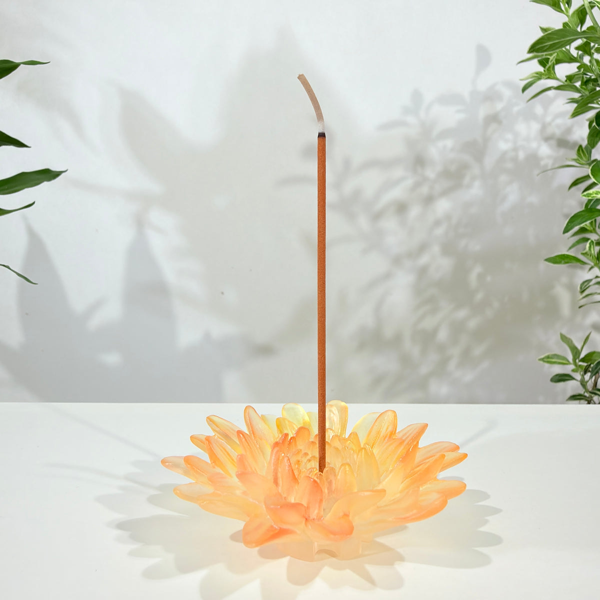 Twelve Flower Goddesses Incense Holder · November Chrysanthemum · She Saihua · 佘賽花