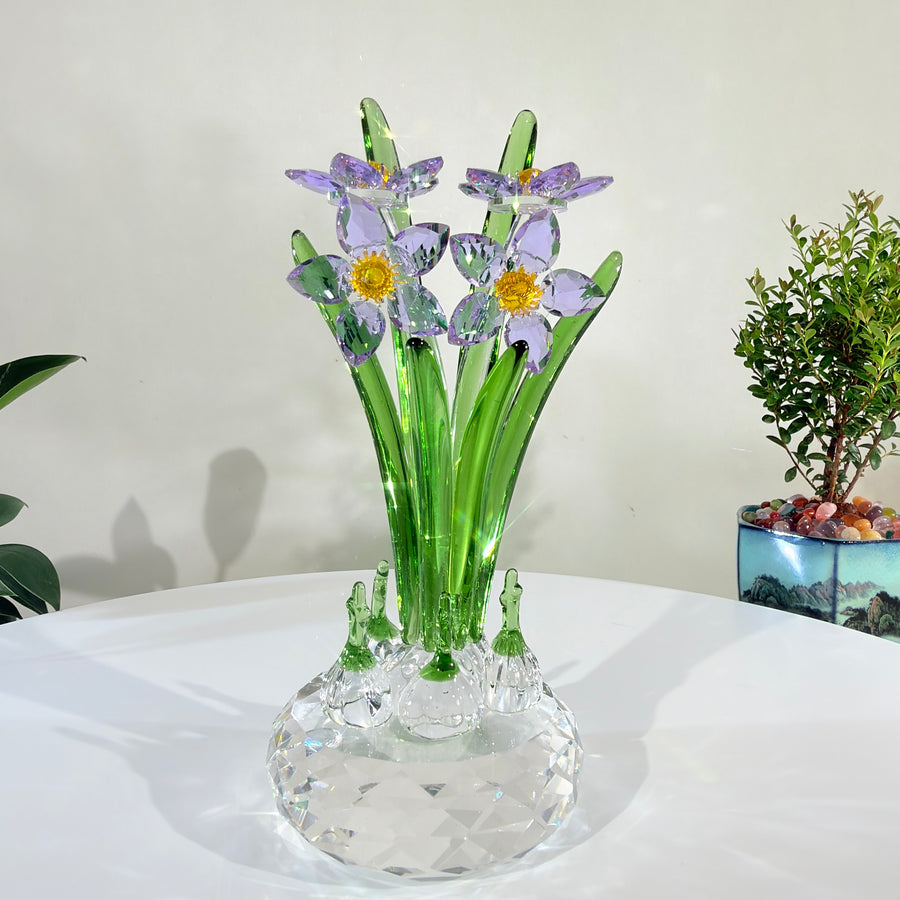 Narcissus · A Quiet Light in Winter · K9 Crystal Sculpture