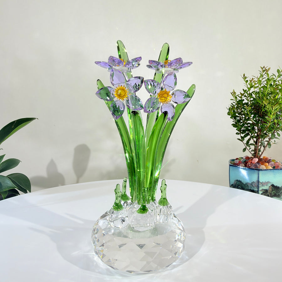 Narcissus · A Quiet Light in Winter · K9 Crystal Sculpture