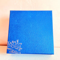 Lotus Serenity · Red Liuli Lotus Incense Holder
